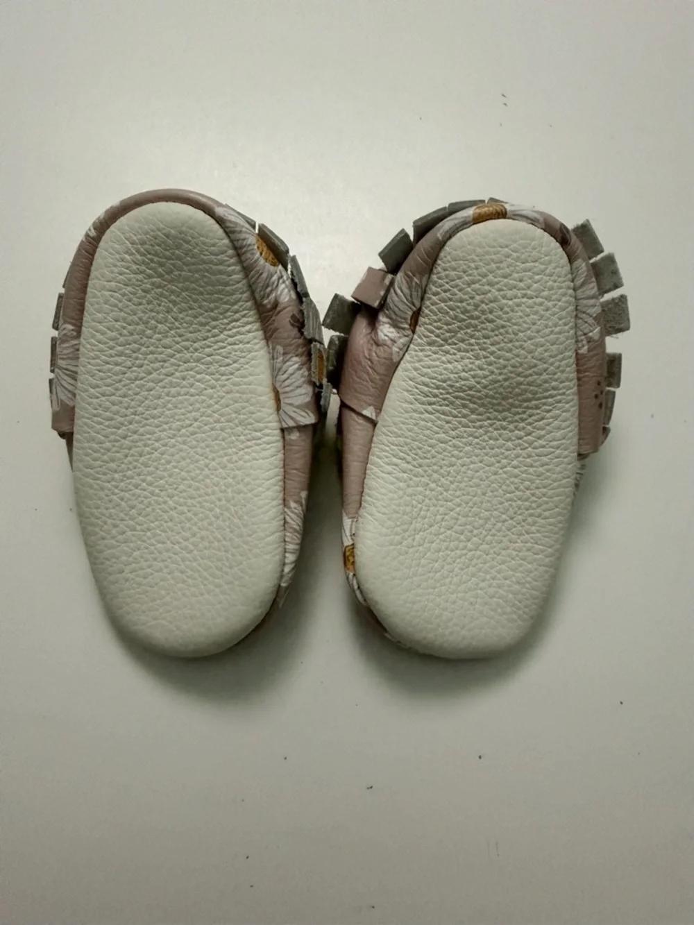 Bare Soles Moccasins Leather Soft Bow Flowers Daisy Pink Mustard Yellow Size 2
